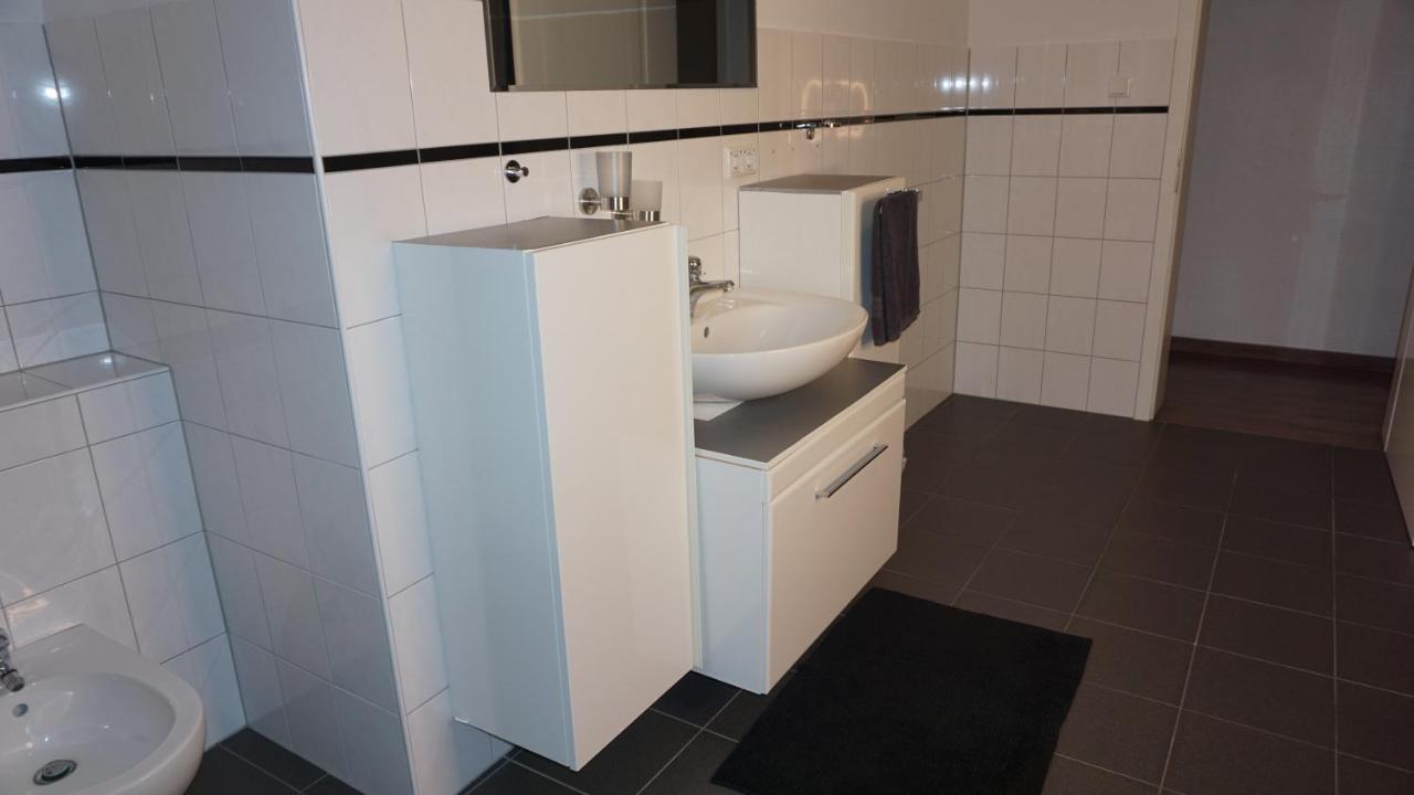M&M Apartment Düsseldorf Neuss Exterior foto